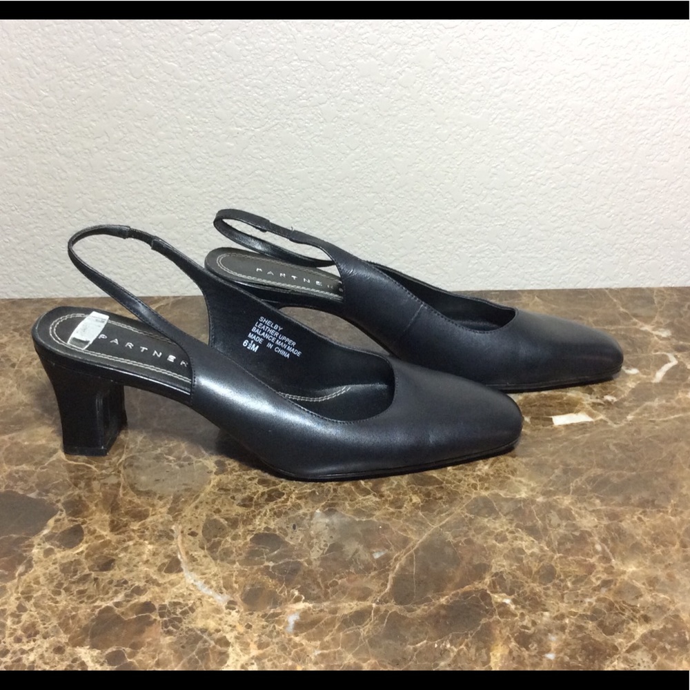 Partners Shelby Sling Back Close Toe